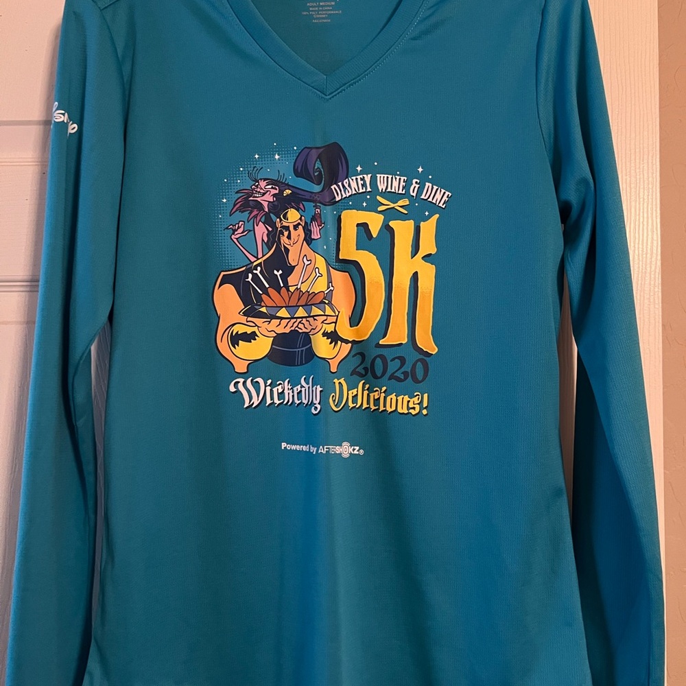 RunDisney Wine & Dine 5K Blue Long Sleeve Top